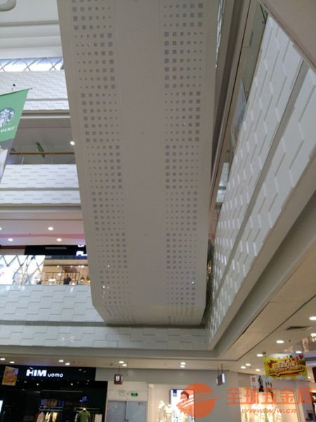 車站氟碳鋁單板裝飾 優(yōu)質(zhì)品牌廠家的選擇與特點(diǎn)